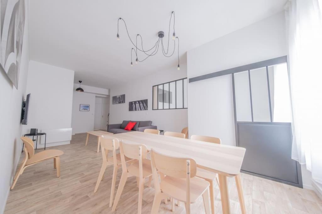 L'Ange Au Sourire Apartment Реймс Екстериор снимка